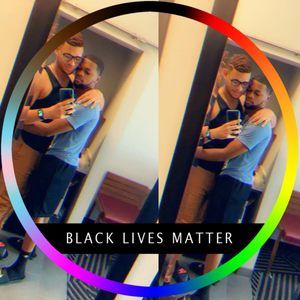 Meet your Posher, Leslie